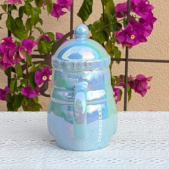 🐧 2025 Starbucks Chapter 2 Holiday Blue Iridescent Penguin Cup with Lid. NWT - Picture 5 of 9